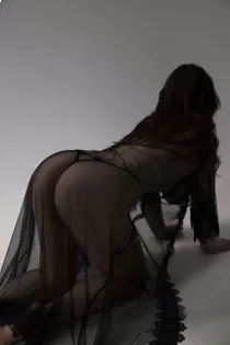 Escort Eva 447833793043 with коричнев hair