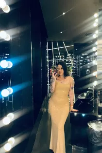 Stesha 447833793043 escort available in Dubai