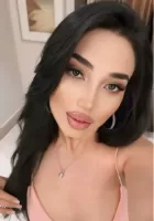 petite escort from United Kingdom