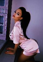 busty escort from United Arab Emirates